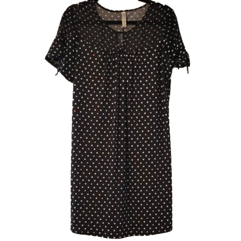 PERSEPTION CONCEPT WOMENS BLACK DRESS WITH PINK AND WHITE POLKA DOTS - SIZE MED.